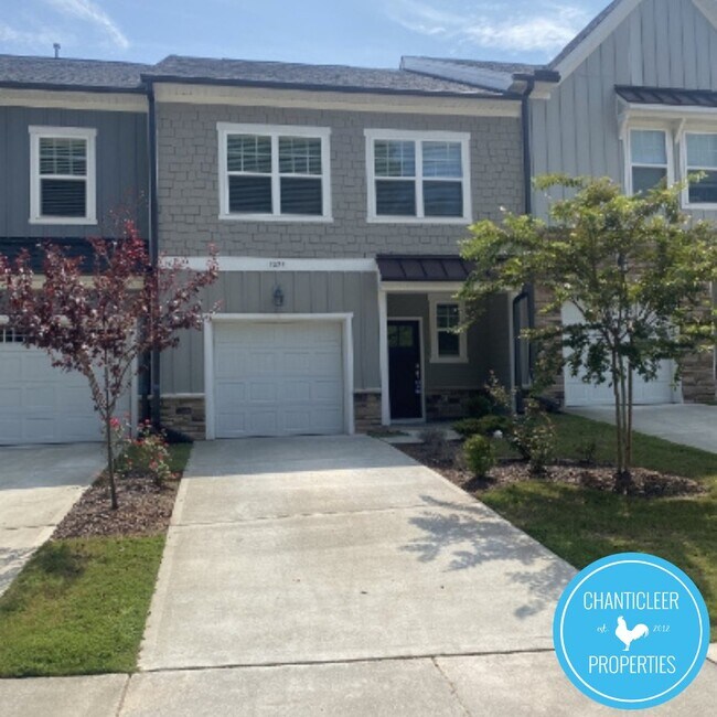 Building Photo - 2022 Chipley Dr