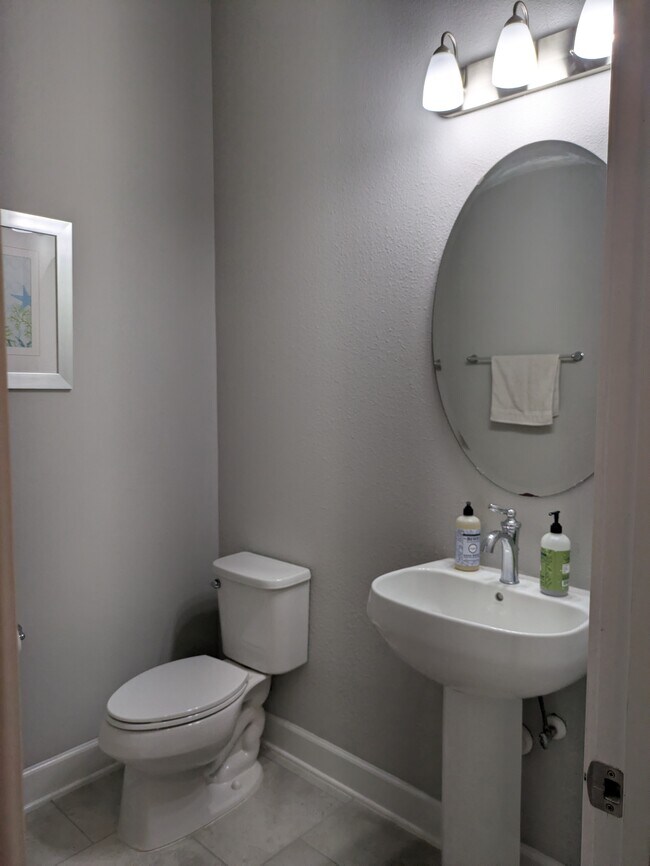 Building Photo - 78 Amalurra Trail