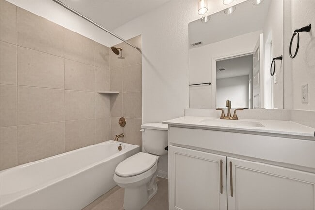 Building Photo - 7327 Blue Gentiana Ln