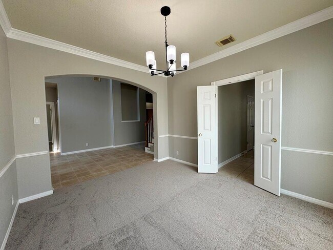 Building Photo - 5844 Back Bay Ln