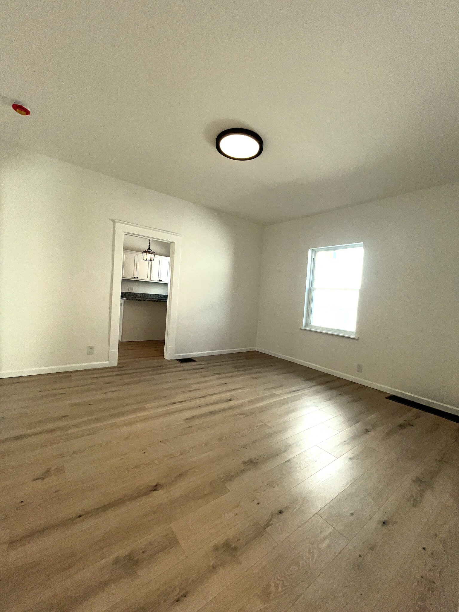 Building Photo - 5902 Nashville Ave