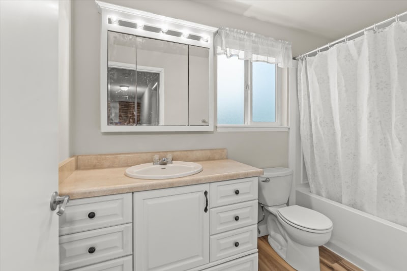 Building Photo - 10914 93rd Ave SW