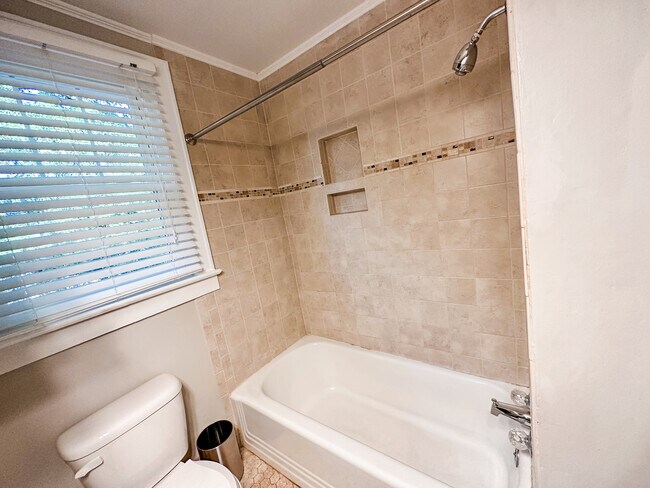 Upstairs Full Bathroom - 212 Brookdale Ave