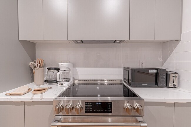 Building Photo - 207 Cooper St