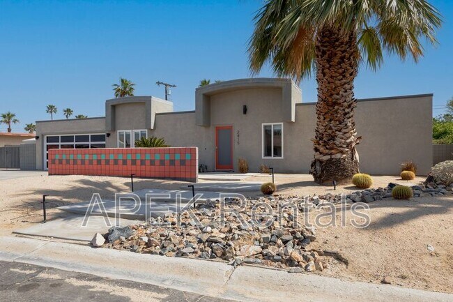 Building Photo - 2415 E Finley Rd