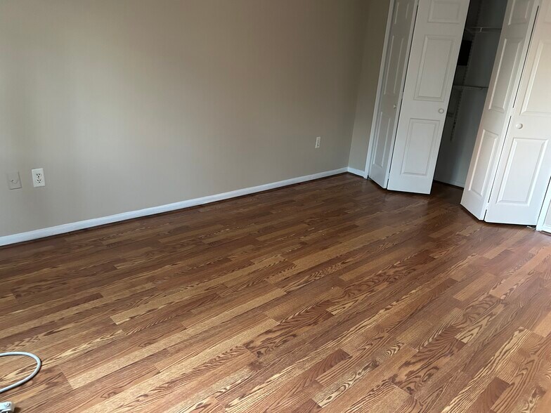Second bedroom with double closets - 115 Polifly Rd