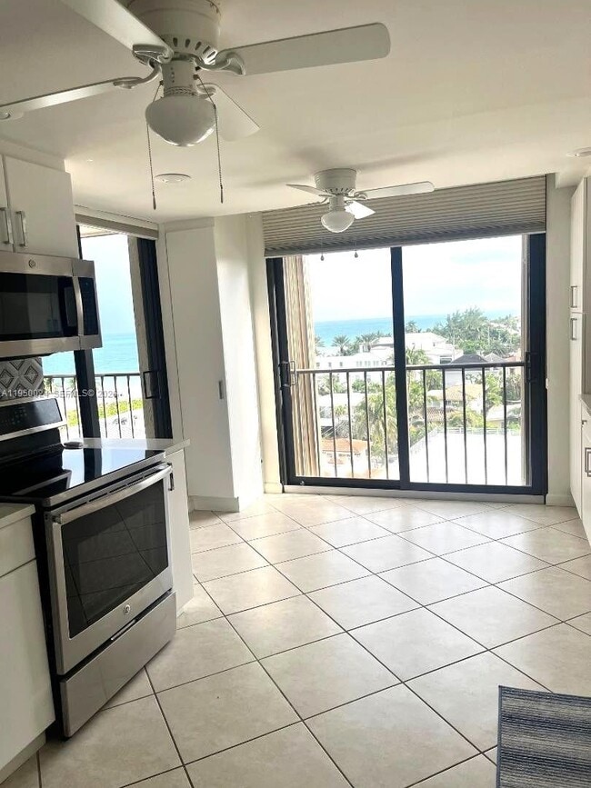 Building Photo - 1901 N Ocean Blvd