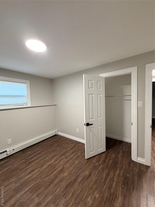 Building Photo - 5 Dewey Rd