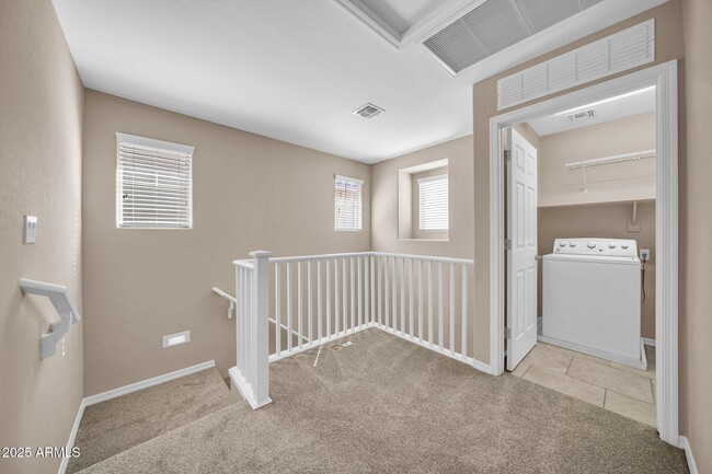 Building Photo - 3639 W Thalia Ct