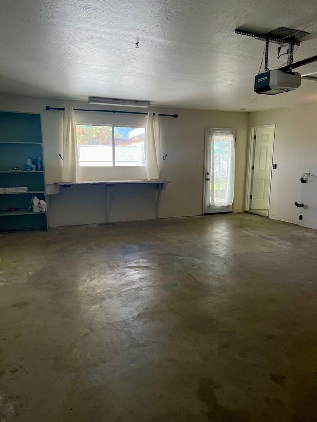 Building Photo - Charming 2B/1B Home in Atascadero