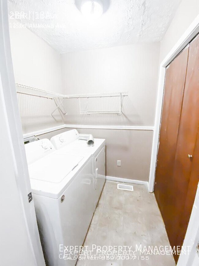 Building Photo - 1216 Hammond Ave