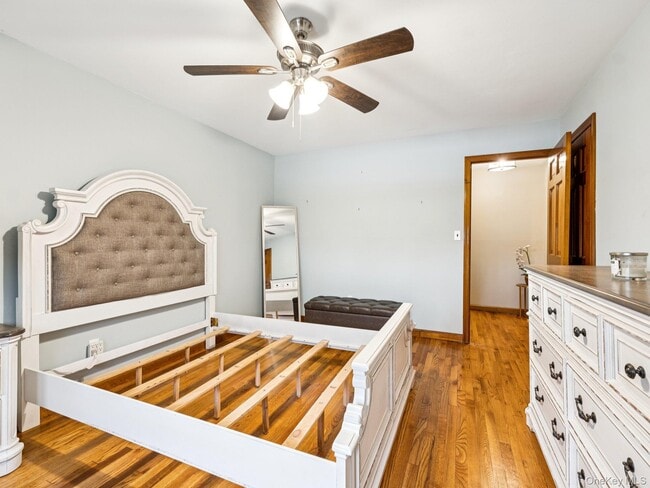 Building Photo - 5 Linda Ct