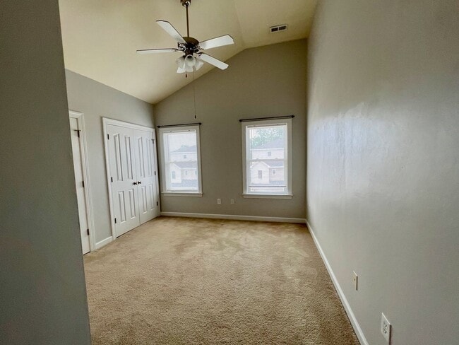 Building Photo - 3BD/3.5BA Condo w/ Garage in Chicks Beach!...