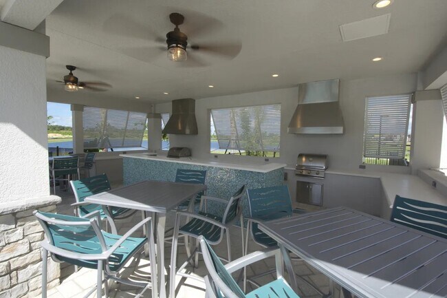 Building Photo - 11840 Shine View Ln