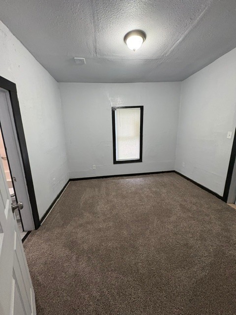 Building Photo - 904 SW G Ave