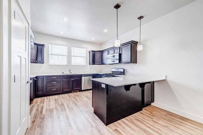 Building Photo - 3997 W 1960 N