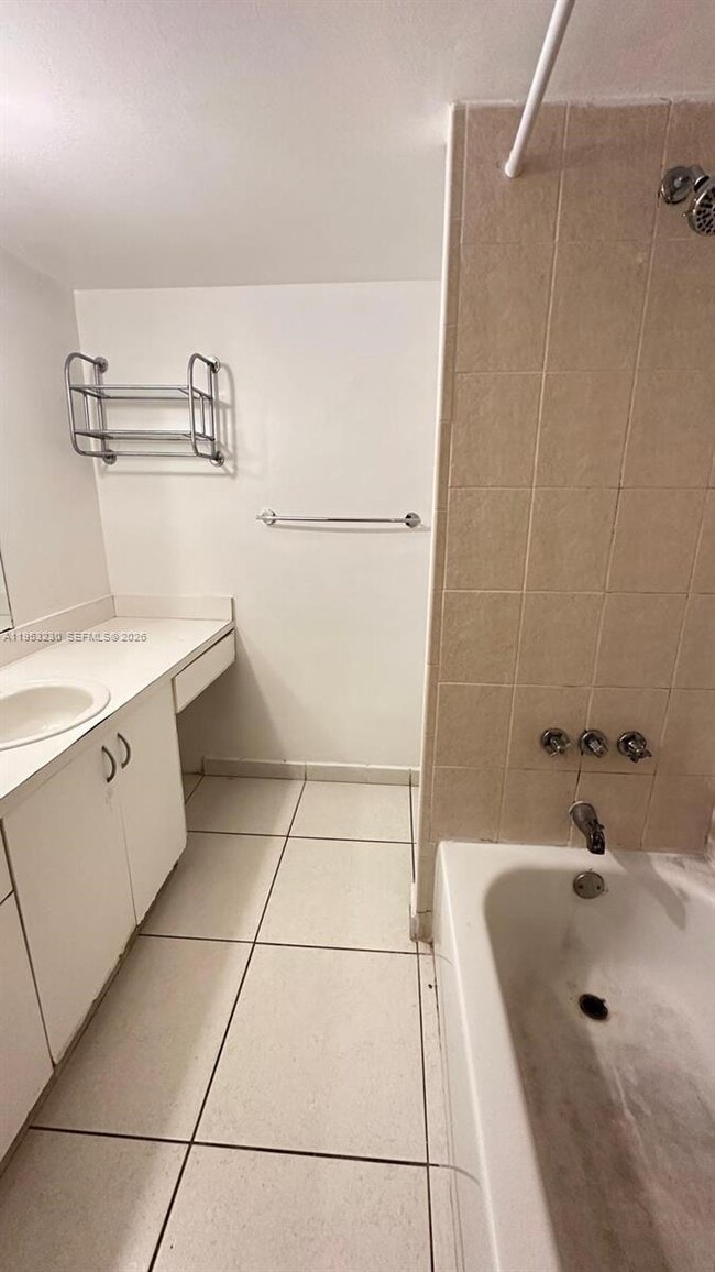 Building Photo - 17650 NW 68th Ave