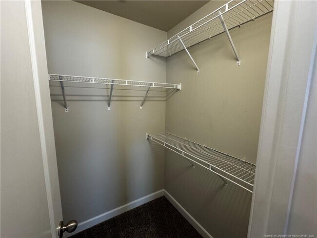 Building Photo - 1328 St Johns Loop