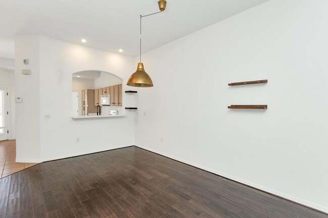 Building Photo - 4533 N 22nd St