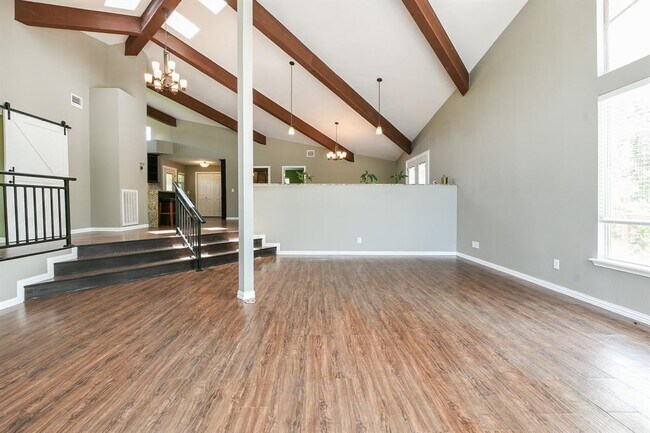 Building Photo - 9502 FM 1462 Rd