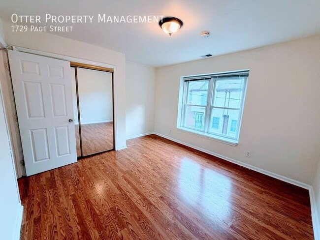Building Photo - 1729 Page St