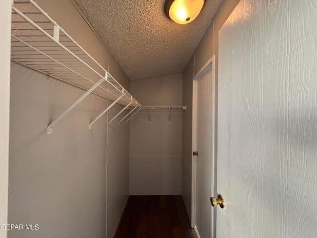 Building Photo - 850 Talbot Ave