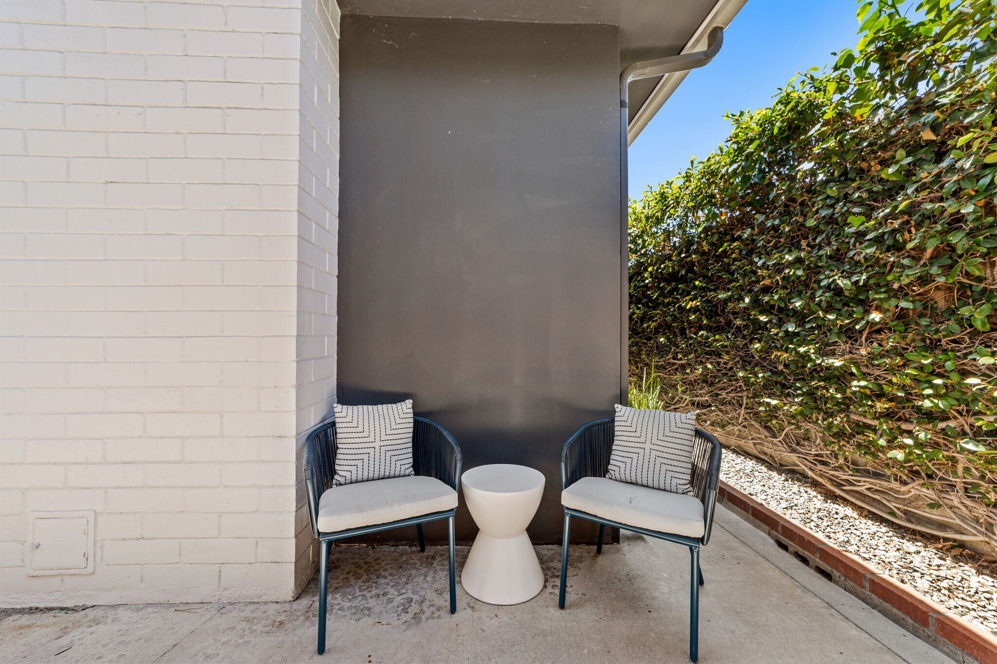 Building Photo - 4759 Baylor Dr