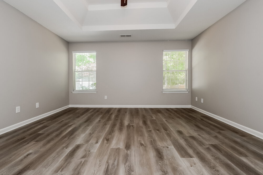 Building Photo - 2860 Highland Hill Pkwy