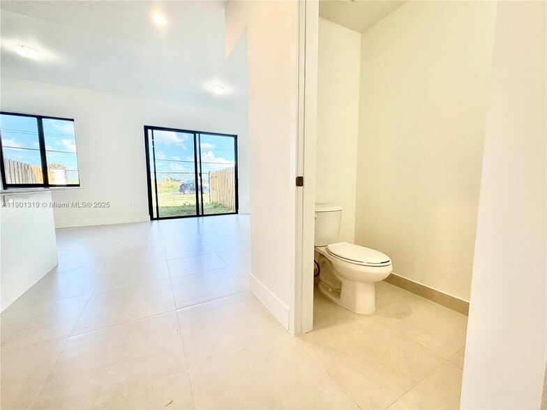 Building Photo - 19113 SW 344th Ter