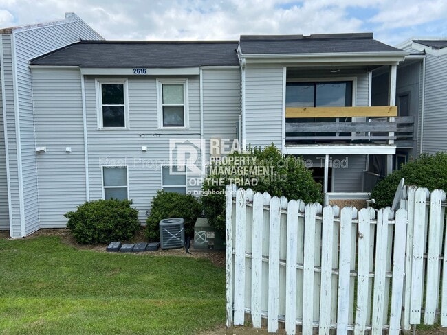 Primary Photo - 2616 Randleman Rd