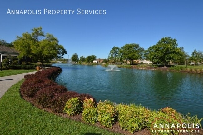 Building Photo - 2530 Running Wolf Trl