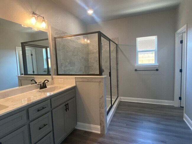 Building Photo - 1615 Black Kettle Trl