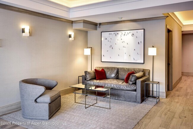 Building Photo - 205 E Durant Ave