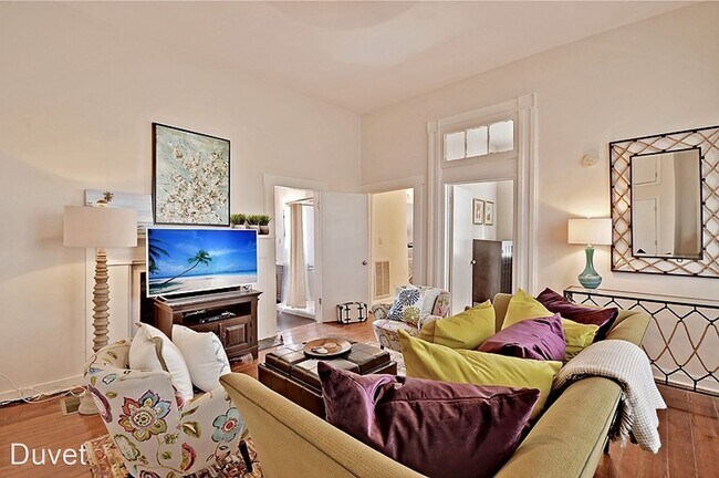 Primary Photo - 3 br, 2 bath House - 179 Queen Street 2