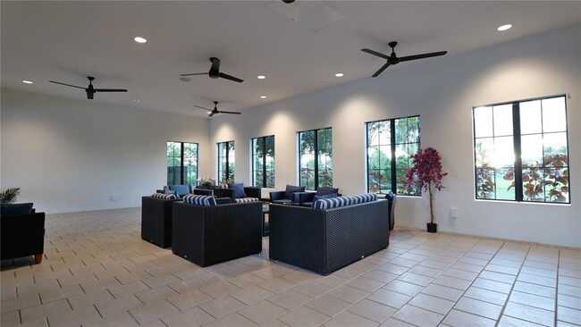 Building Photo - 3504 Savanna Palms Ct