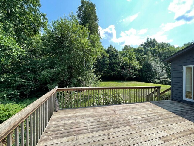 Building Photo - 26 Cannon Bluff Dr