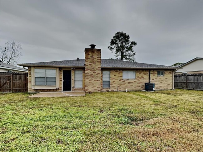 Building Photo - 7047 Rockergate Dr