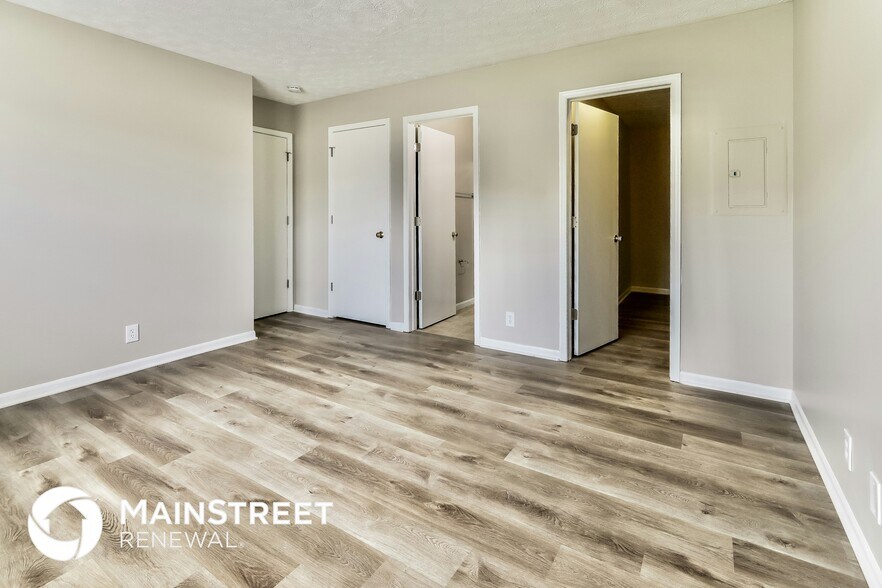 Building Photo - 6226 Maravian Dr