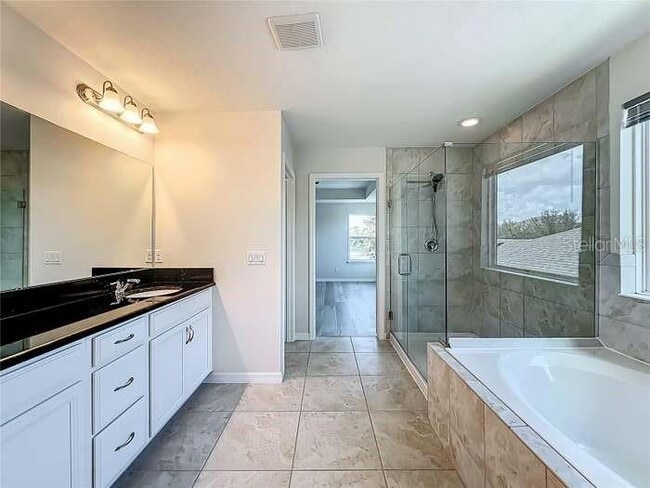 Building Photo - 14585 Magnolia Ridge Loop