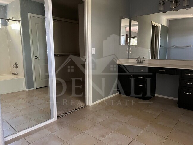 Building Photo - 2520 N 109th Ave