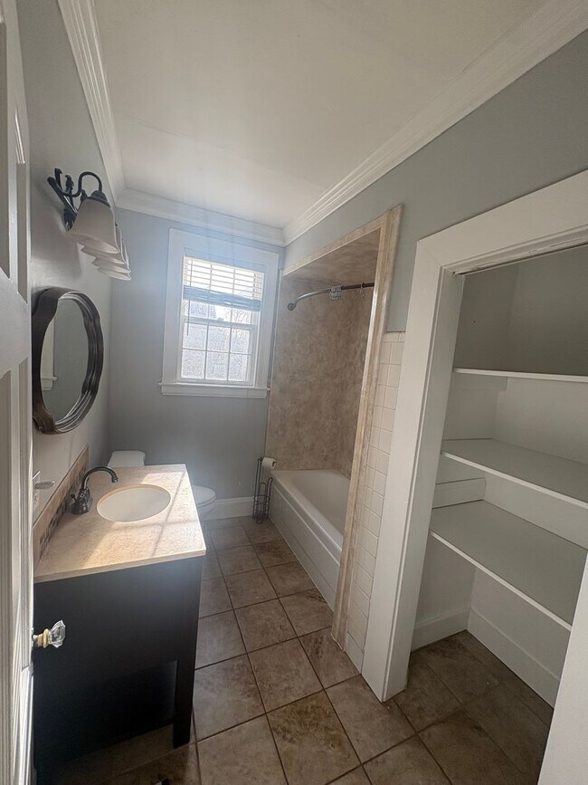 Building Photo - 5BR/2.5 Bath in Prime 12 South | Park-Facing | Two Sunrooms | Walkable Luxury Living