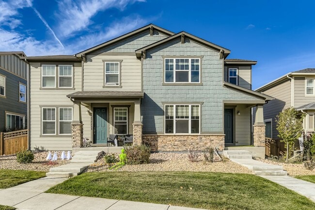 Building Photo - 15765 E Otero Ave