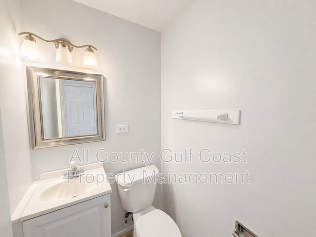 Building Photo - 4727 34th St W