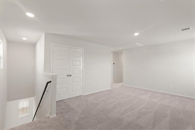 Building Photo - 5710 Fresh View Ct