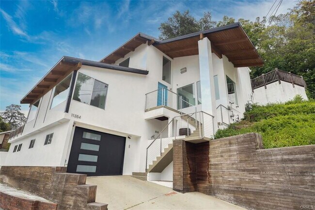 Building Photo - 11354 Sunshine Terrace