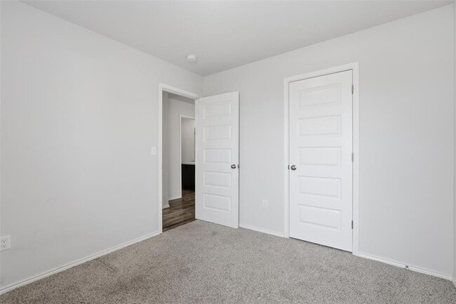 Building Photo - 11832 NW 94th St