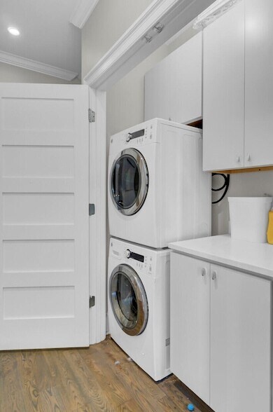 Building Photo - 315 Ashley Ave