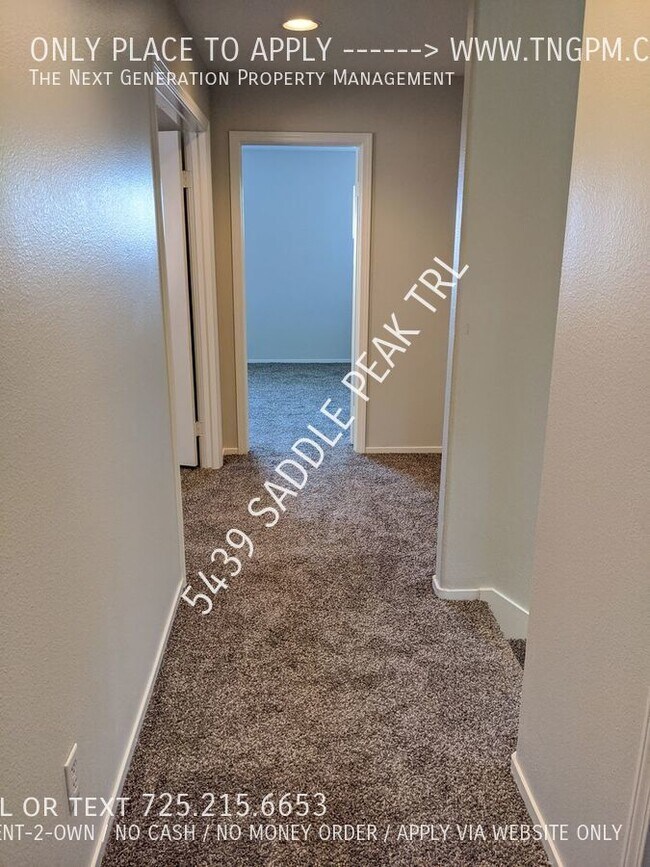 Building Photo - 5439 SADDLE PEAK TRL