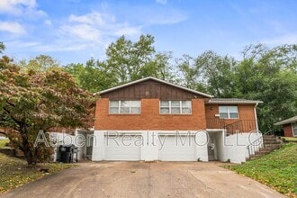 Building Photo - 1206-1208 N Cottage St