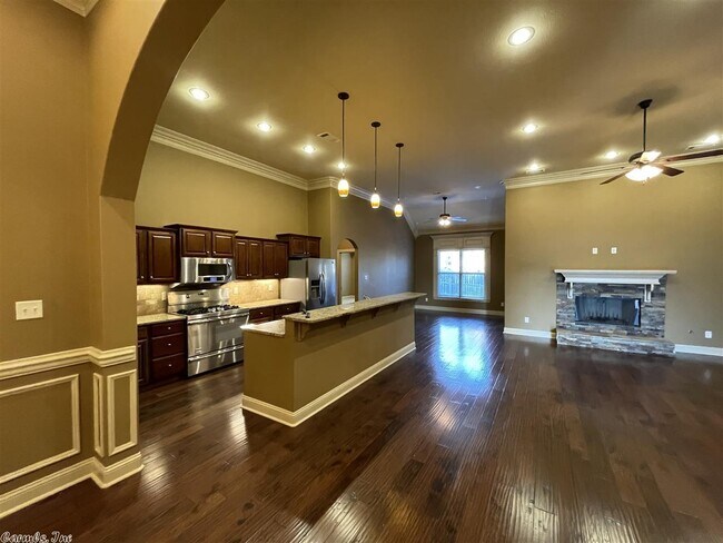 Building Photo - 122 Valley Ranch Way
